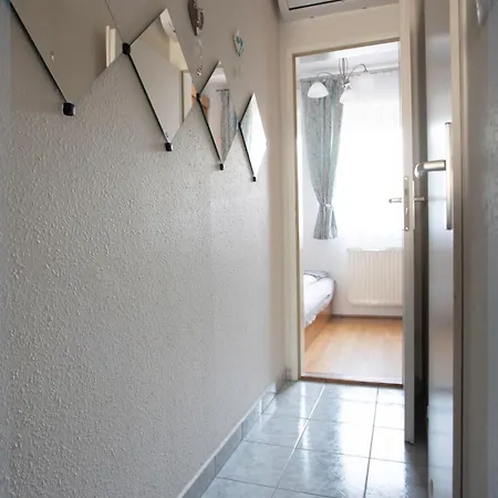 Διαμέρισμα Centrum Guide *